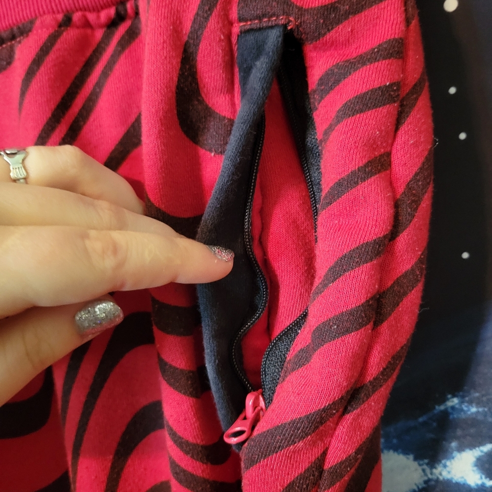 Pewdiepie Pattern limited edition sweatpants - Picture 5 of 9